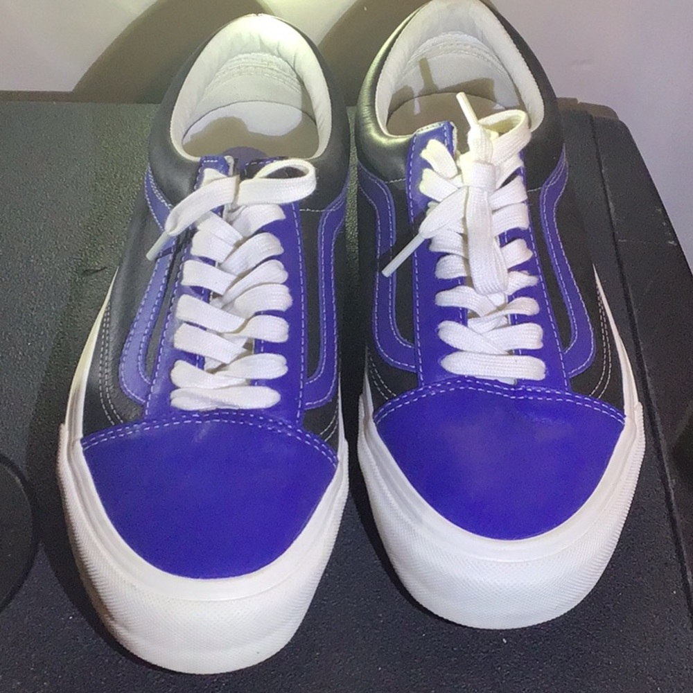 Vans